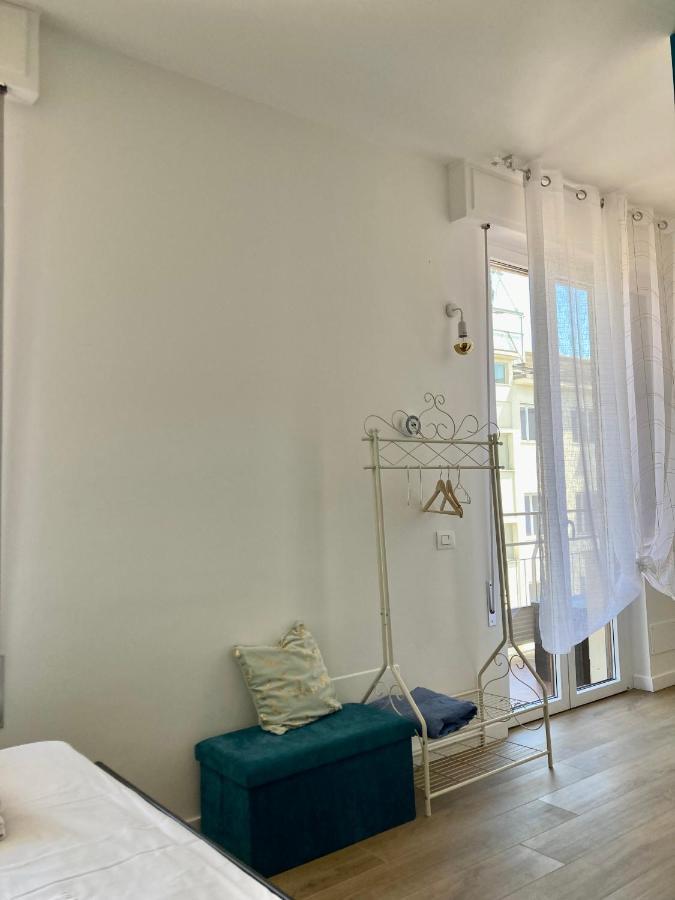 Santa Maria Novella - Golden Lily Florence, City Center Apartment Exteriör bild